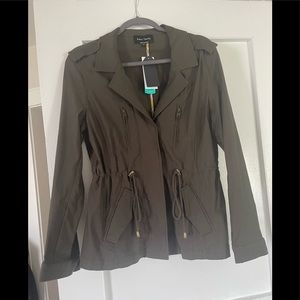 Light weight jacket